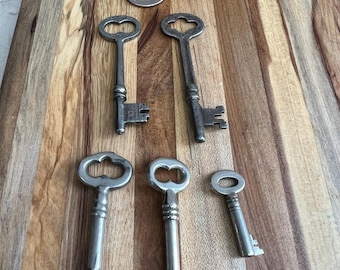 Vintage Skeleton Key Bundle: Steampunk Pirate Chest Keys