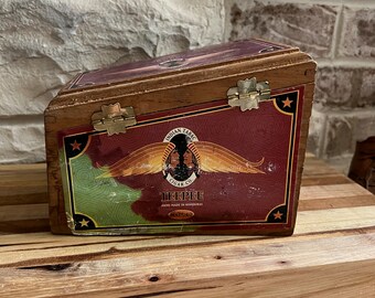 American Indian Cigar Box ~ Vintage antique Cigar box for sale ~ TeePee Cigar Box Maduro ~ Unique