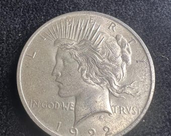 1922 Peace Silver Dollar: Denver Mint &quot;D&quot; - Collector&#39;s Coin