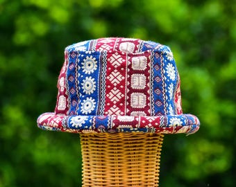Sombrero de ala enrollada, sombrero de pescador, sombrero original, sombrero tribal, sombrero para festivales con los colores de EE. UU., sombrero bohemio, sombrero hippie, regalo original, Burning Man.