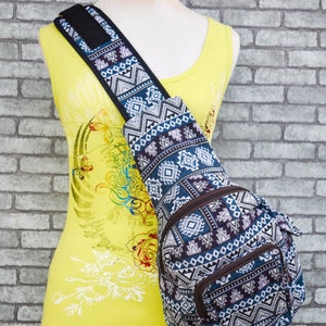 Mochila estilo Boho, bolso de la tribu Thai Hill, bolso de embrague Boho, funda de billetera para teléfono, bolso de pulsera vegano