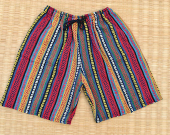 Pantalones cortos unisex estilo boho, pantalones cortos estilo hippie, ropa para festivales, pantalones cortos para hombre, pantalones cortos estilo azteca, pantalones cortos geométricos, pantalones cortos para festivales, pantalones cortos para mujer.
