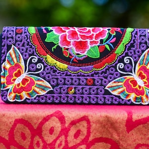 Cartera de tela con flores, Cartera con mariposas, Bordado colorido, Estilo hippie, Cartera hmong, Monedero largo, Cartera bohemia, Cartera de algodón, Monedero tailandés