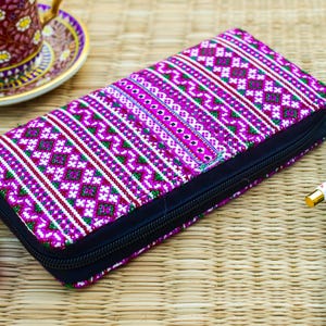 Cartera de mujer, Cartera tribal, Cartera de mano, Cartera morada, Cartera tejida, Cartera azteca, Cartera tejida, Cartera étnica, Cartera vegana, Cartera bohemia