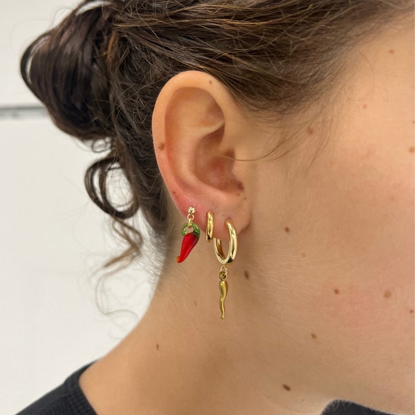 Elegant Gold Bar Earrings with Organic Shape Drop, Modern Artistic Dangle, Sophisticated Jewelry, Unique Style Accessory