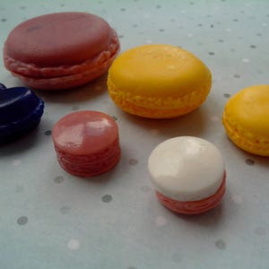 Silicone molds in the form of Macaroons of various sizes. Molds for polymer clay