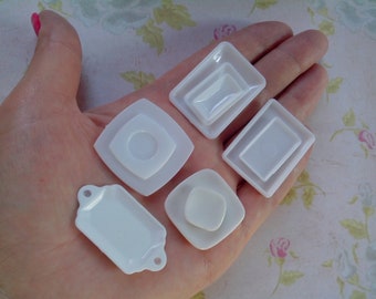 Silicone 3D-molds in the form of dishes of different shapes and sizes (1:12). Molds for polymer clay, epoxy resin (also UV) and plastic.