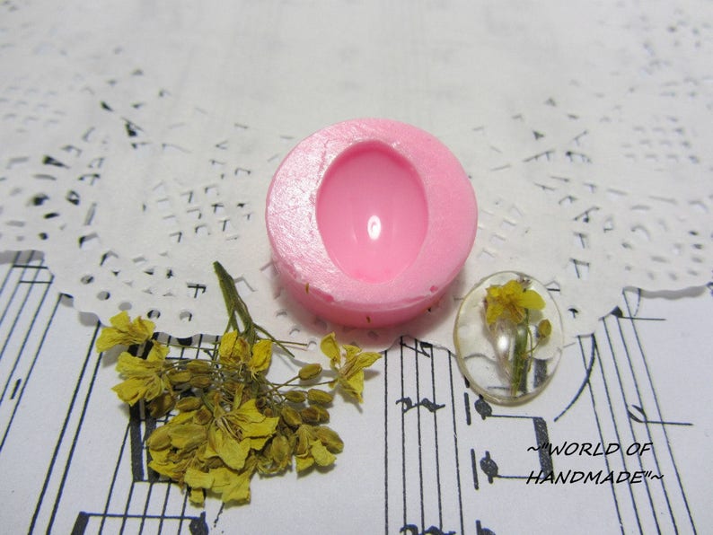 Silicone molds oval cabochons for jewelry resin 108-4030 mm 18*13*4mm