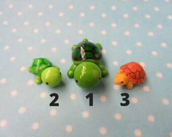 Silicone 3D-molds for miniature turtles of various shapes and sizes. Molds for polymer clay and plastic.