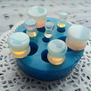 Silicone mold plugs (7 sizes  to choose from) - Round tunnels - Forms for earrings - Molds for epoxy resin, polymer clay