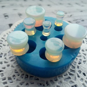 Silicone mold plugs (7 sizes  to choose from) - Round tunnels - Forms for earrings - Molds for epoxy resin, polymer clay