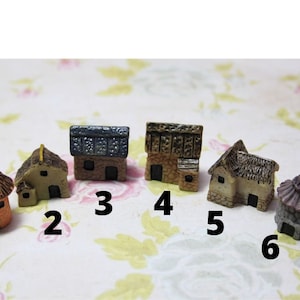 Silicone 3D-molds for miniature houses of different shapes and sizes. Forms for polymer clay and plastic.