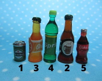 Moldes 3D de silicona en forma de botellas de diferentes formas y tamaños (1:12). Moldes para arcilla polimérica, resina epoxi (también UV) y plástico.