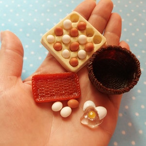 Silicone molds for miniature baskets and eggs of various shapes and sizes. Forms for polymer clay and plastic.