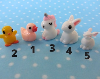 Silicone 3D-molds for miniature animals of different shapes and sizes. Forms for polymer clay and plastic.