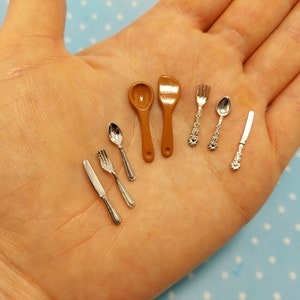 Silicone 3D-molds in the form of dishes of different shapes and sizes (1:12). Molds for polymer clay,epoxy resin (also UV) and plastic.