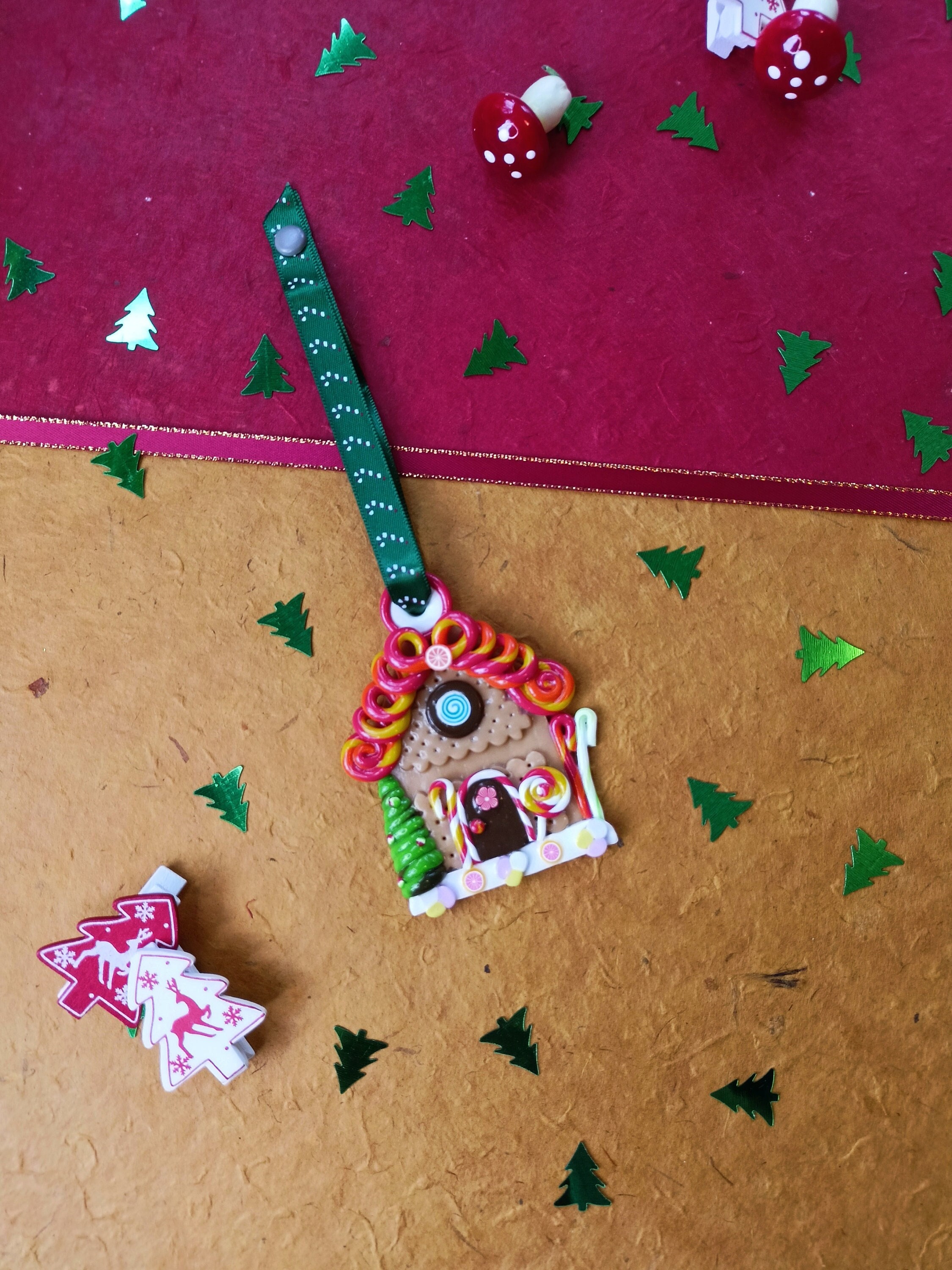 Décoration de Noël Maison Pain d'épices, Bonbons et Sucreries, en Pâte Polymère