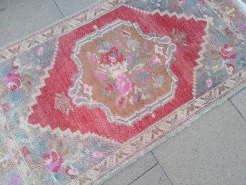 rugs small rugs 1/'7x3/'3 small turkish rug decorative small carpet Vintage small rug small oushak rug small rug handmade small rug