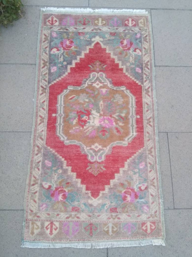rugs small rugs 1/'7x3/'3 small turkish rug decorative small carpet Vintage small rug small oushak rug small rug handmade small rug