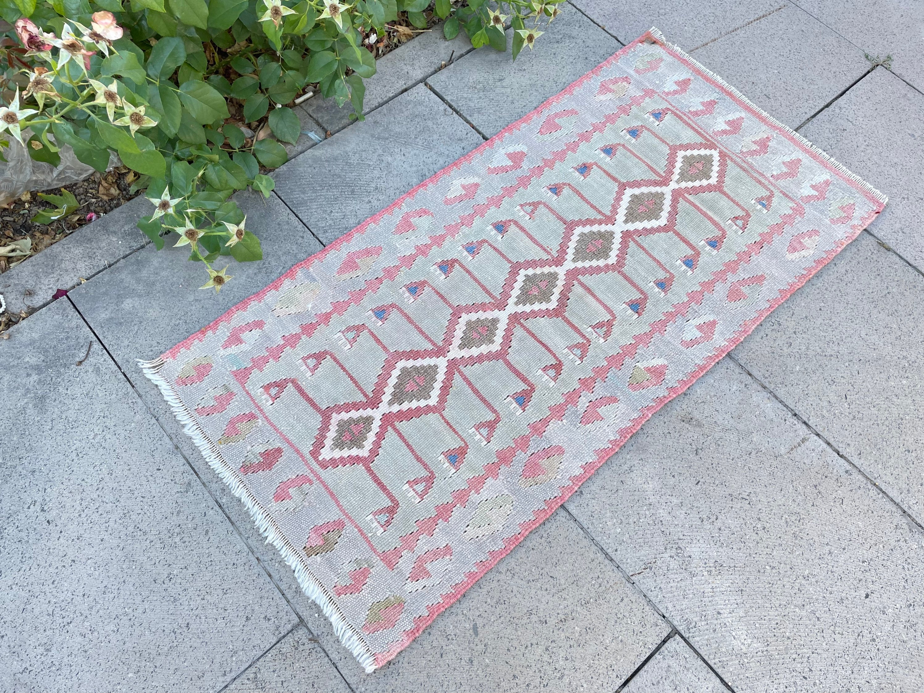 Small Kilim Rug Handmade Small Rugs Turkish Rugs Oushak Etsy