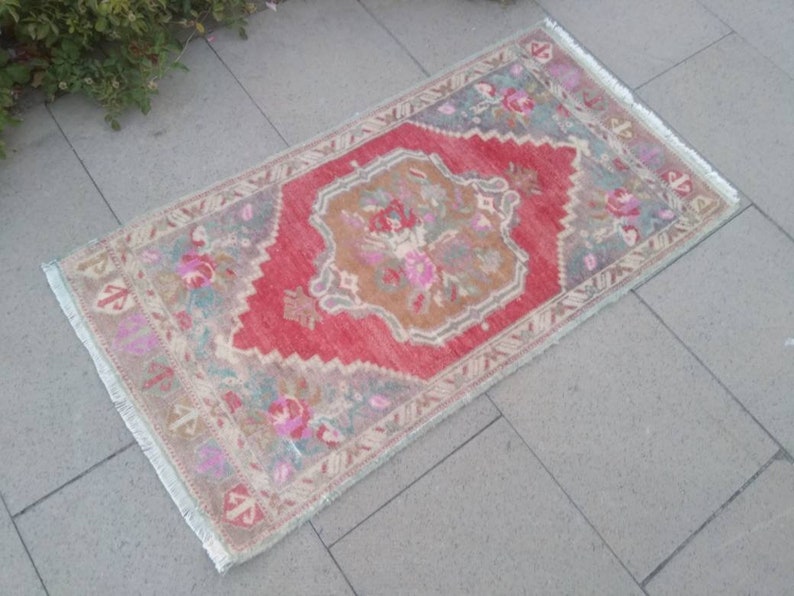 rugs small rugs 1/'7x3/'3 small turkish rug decorative small carpet Vintage small rug small oushak rug small rug handmade small rug