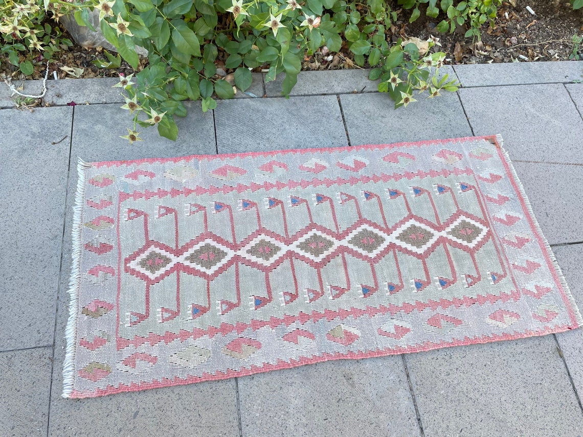 Small Kilim Rug Handmade Small Rugs Turkish Rugs Oushak Etsy