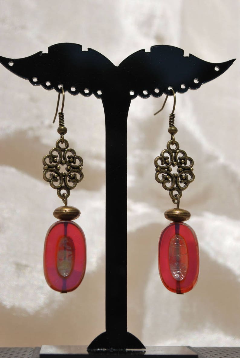 Bohemian Chic-inspired earrings. image 4