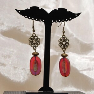 Bohemian Chic-inspired earrings. image 3