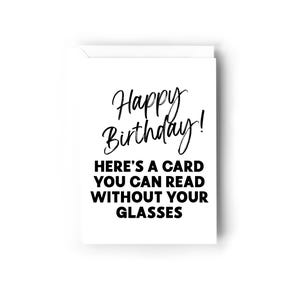 Joyeux anniversaire, voici une carte que vous pouvez désormais lire sans vos lunettes