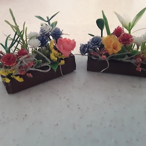 Dollhouse flower boxes, set of 2,  brown plant box, window box,flower box,1:12,,garden,floral, dollhouse accessories, dollhouse miniatures