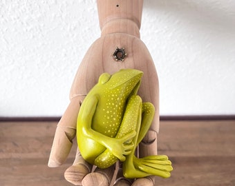 Better to have the frog in your hand than the toad..., frog sculpture, frog plastic, sculpture, wall object, wall decoration, frog decoration, object
