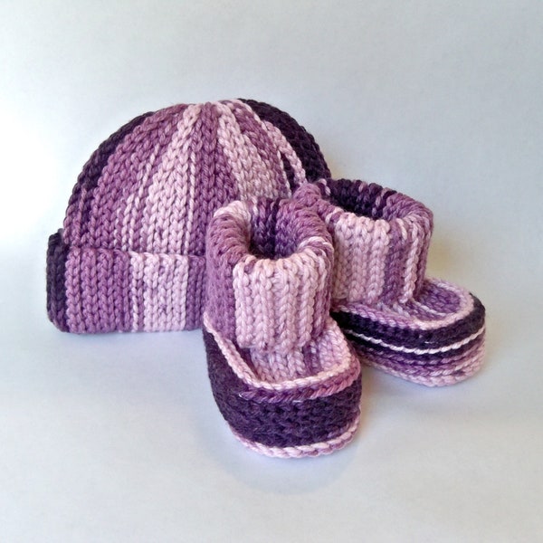 Purple Ombre Bootie and Hat Set / US Size 3-6 / Purple Stay Up Booties / Purple Baby Hat and Booties / Soft Purple Baby Girls Set