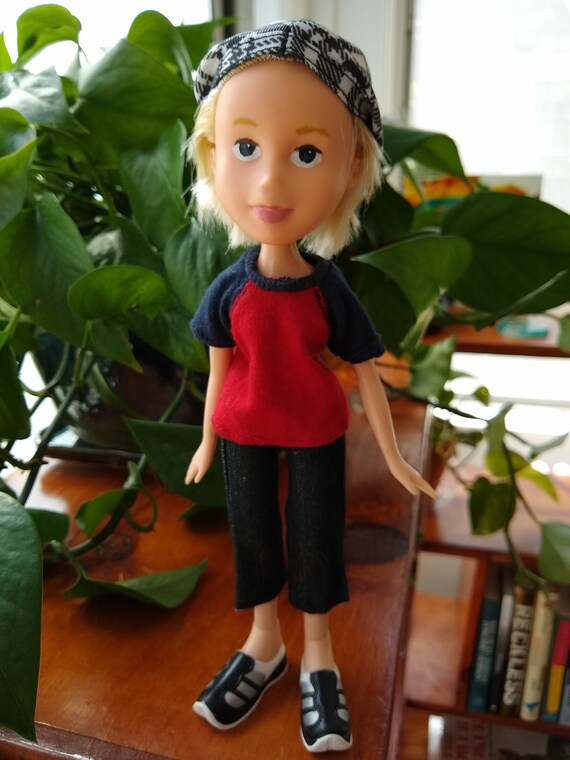 bratz doll hat
