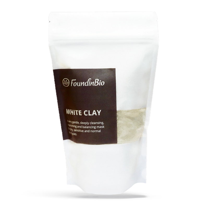 White clay powder for face mask, edible food grade.
