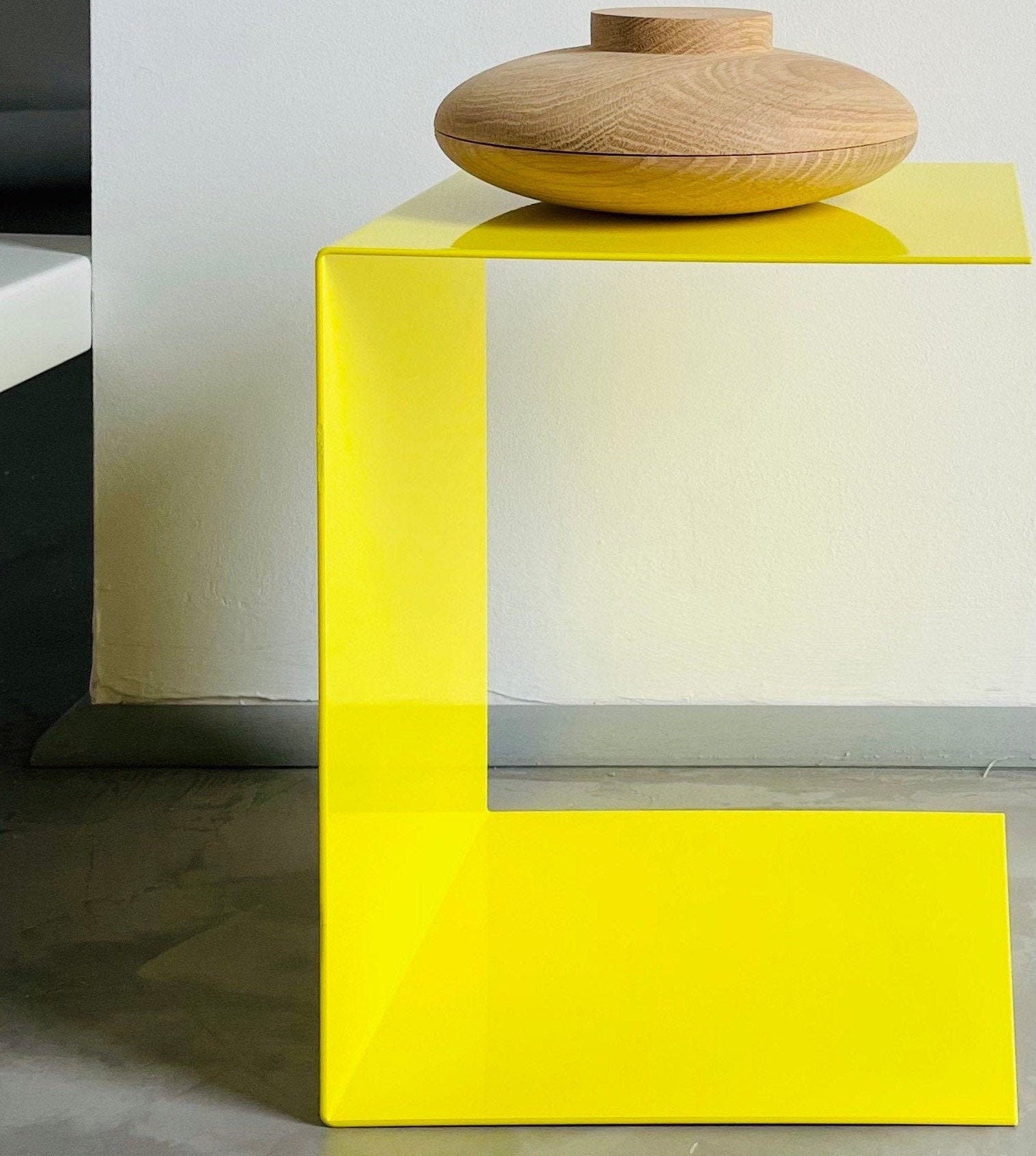 Mini side table | coffee table | metal | 26 cm x 20.5 x 20.5 cm | white | black | yellow | cream | gray | indoor & outdoor | MO INTERORS