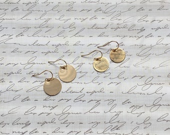 Gold Disc Earrings, Gold Filled Earrings, Disc Earrings, Minimal Earrings, Dainty Earrings, Everyday Earrings, Gold Earrings