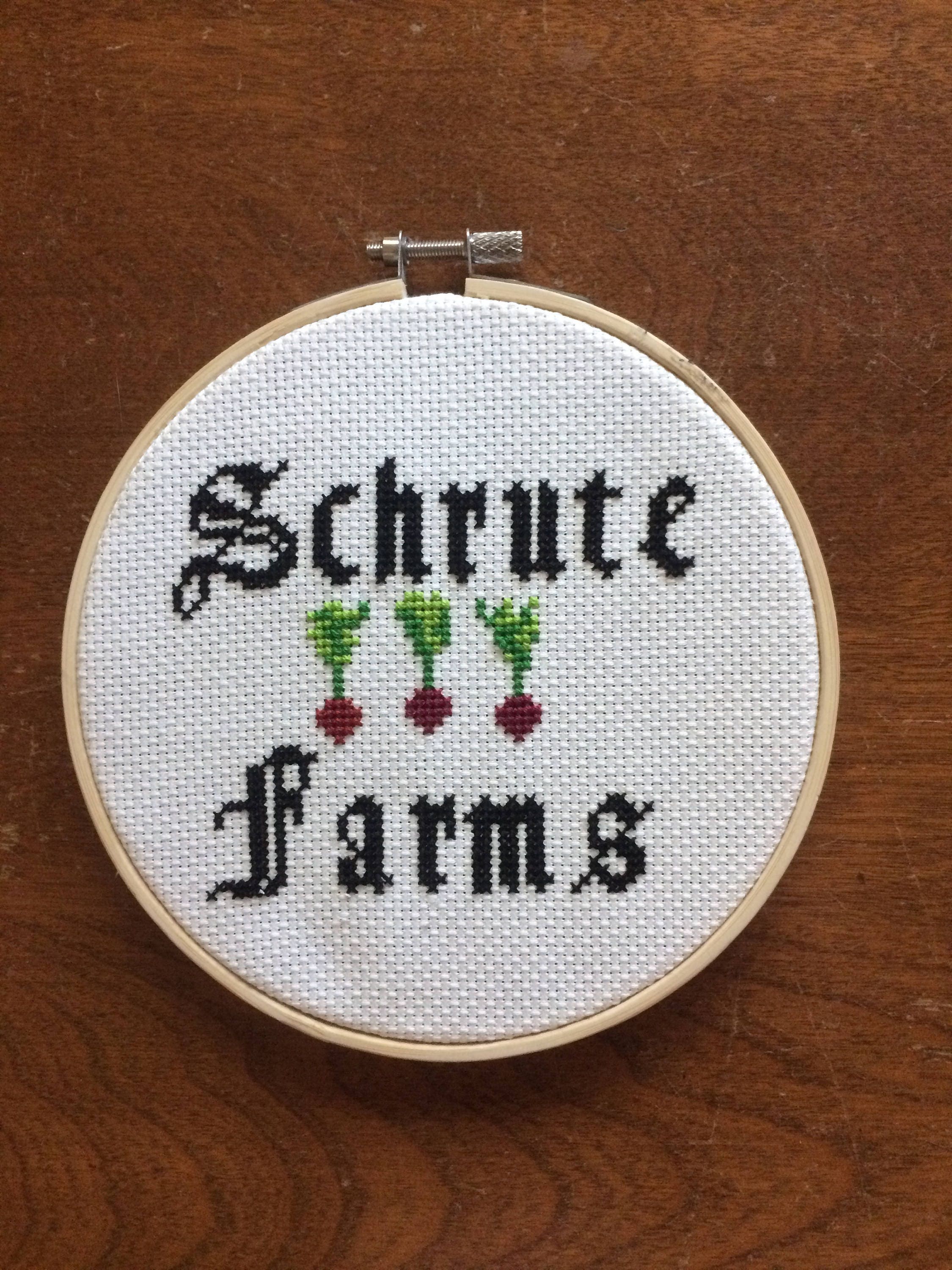 Schrute Farms Remolacha punto de cruz 6 Etsy España