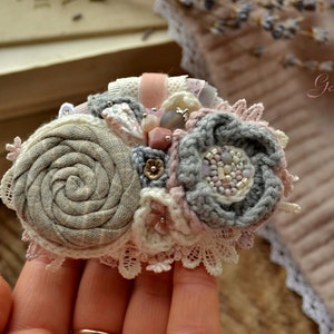 Barrettes for women, crochet hair clips, rose hair clip, pearl hair clip, french hair barrette, flower hair clip