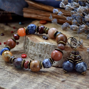 Jewelry set, sodalite bracelet, fall bracelet, navy earrings, wooden bracelet, colorful jewelry, sodalite earrings