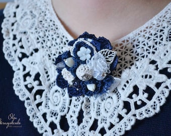 Handmade Crochet Flower Brooch: Aventurine & Pearl Pin