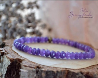 Bracelet en améthyste, bracelet en petites perles, bracelet lilas, bracelet esthétique, bracelet minimaliste, bijoux en améthyste