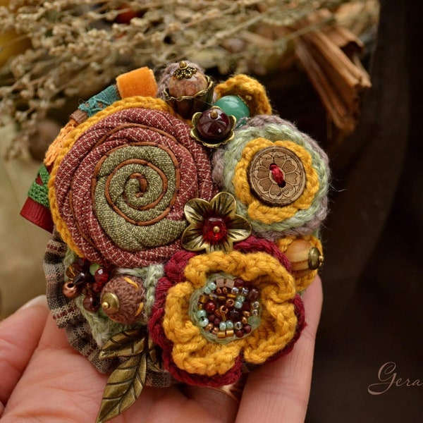 Colored floral brooch, embroidered brooch, crochet pin, textile brooch, dress brooch, fabric brooches, autumn jewelry