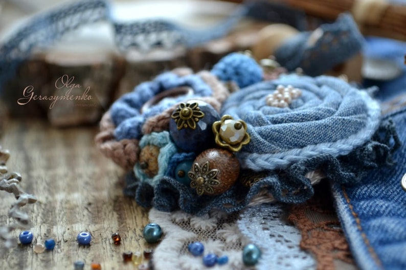 crochet flower pin Denim brooch jeans jewelry textile brooch beaded brooch fabric brooch
