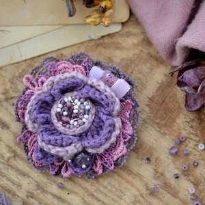 Purple flower pin, crochet brooch, small brooch, scarf brooch, amethyst brooch, dress brooch, floral jewelry