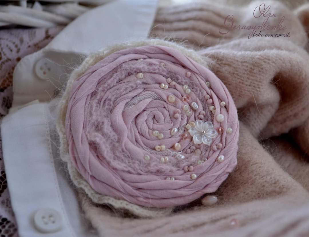 Dress Brooch, Pale Pink Silk Brooch, Fabric Flower Brooches, Scarf Pin