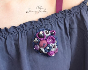 Crochet Flower Brooch: Amethyst Aventurine Gemstone Pin