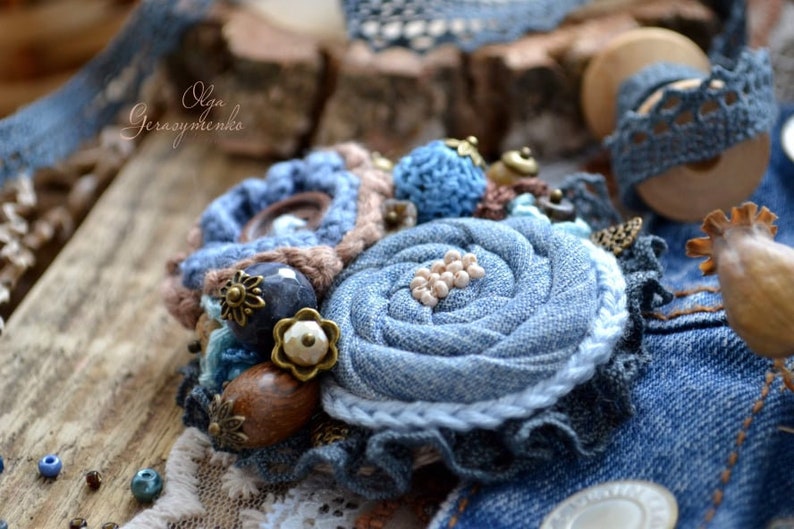 crochet flower pin Denim brooch jeans jewelry textile brooch beaded brooch fabric brooch