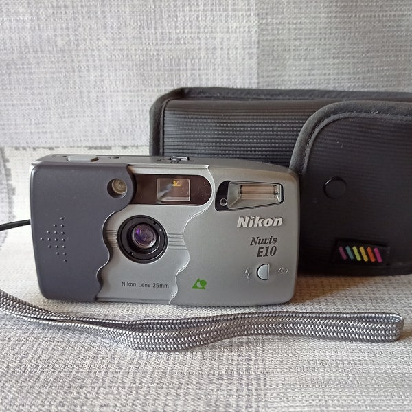 Rare!! Nikon Nuvis E10 - Vintage Lomography Photo APS Film Camera, Great Condition, 1990s