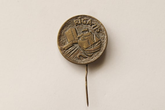 Riga 775 - Beautiful Vintage Copper Pin Badge, US… - image 1