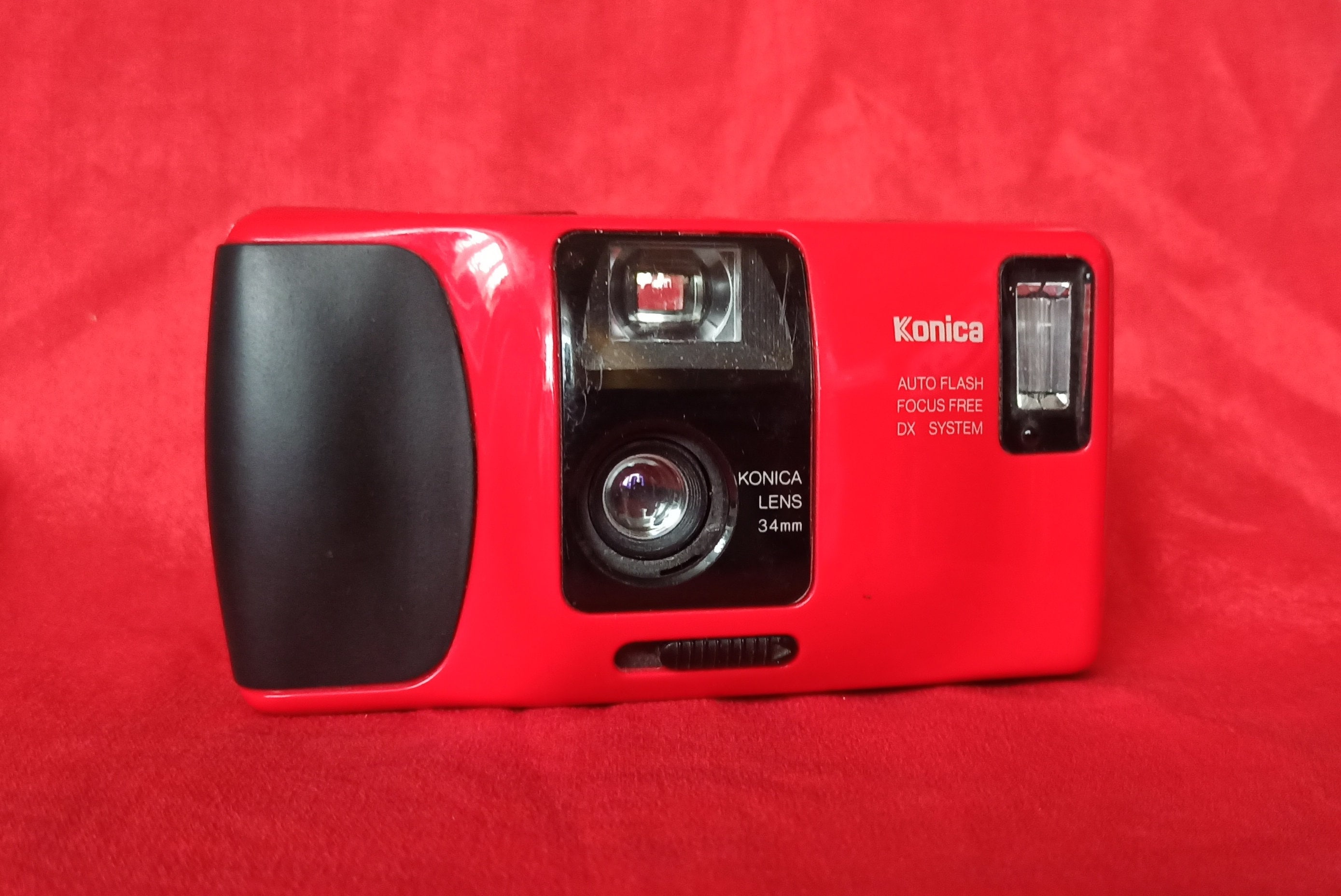 Rare!! Red Konica Top's Vintage Lomography 35mm Photo Film